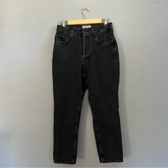 Everlane Curvy 90’s cheeky straight jeans - Picture 5 of 10